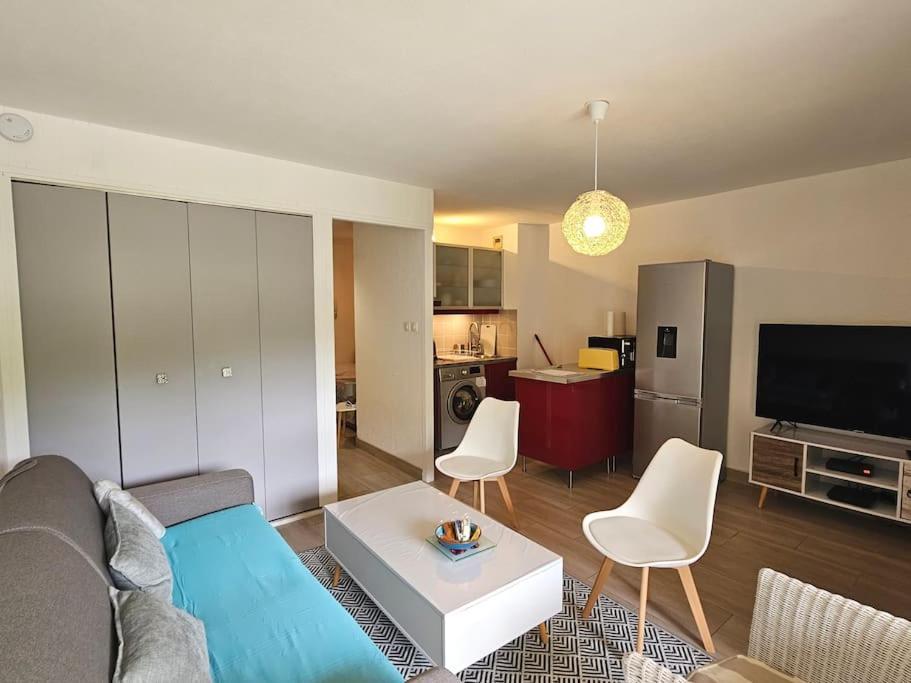 Petit Paradis Classe 3 Etoiles A 200M De La Plage! Terrasse-Wifi-Parking-Clim Saint-Mandrier-sur-Mer Dış mekan fotoğraf